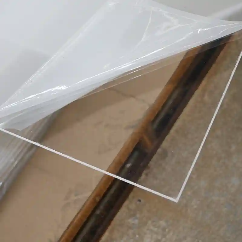 clear-acrylic-sheet-image-01.webp